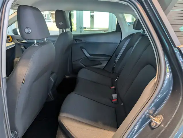 Seat Ibiza view 8