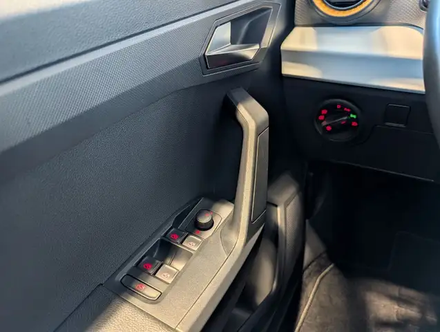 Seat Ibiza view 13