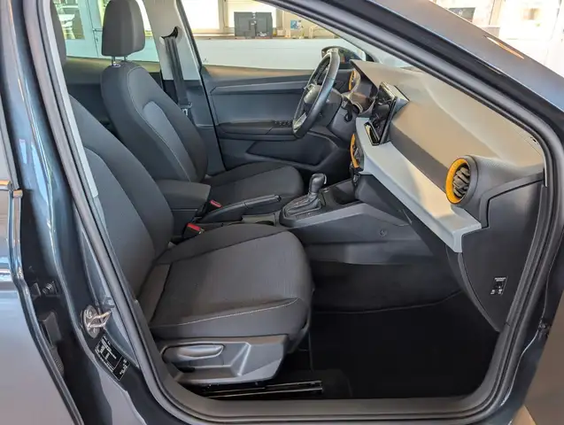 Seat Ibiza view 3