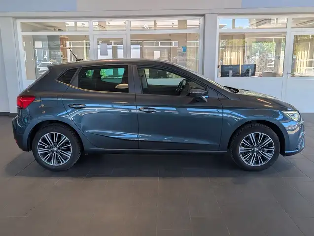 Seat Ibiza view 2