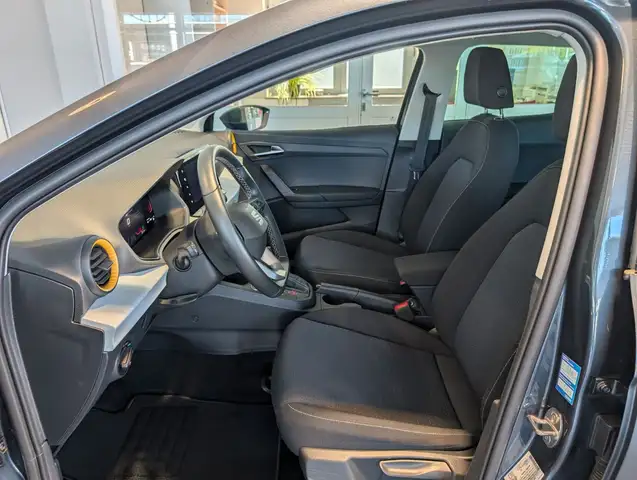 Seat Ibiza view 7