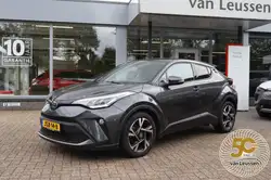 Toyota C-HR Alarm, Lichtmetalen velgen, Stoelverwarming, Dodehoekdetectie, Keyless Entry, Mistlampen, Regensensor, LED verlichting