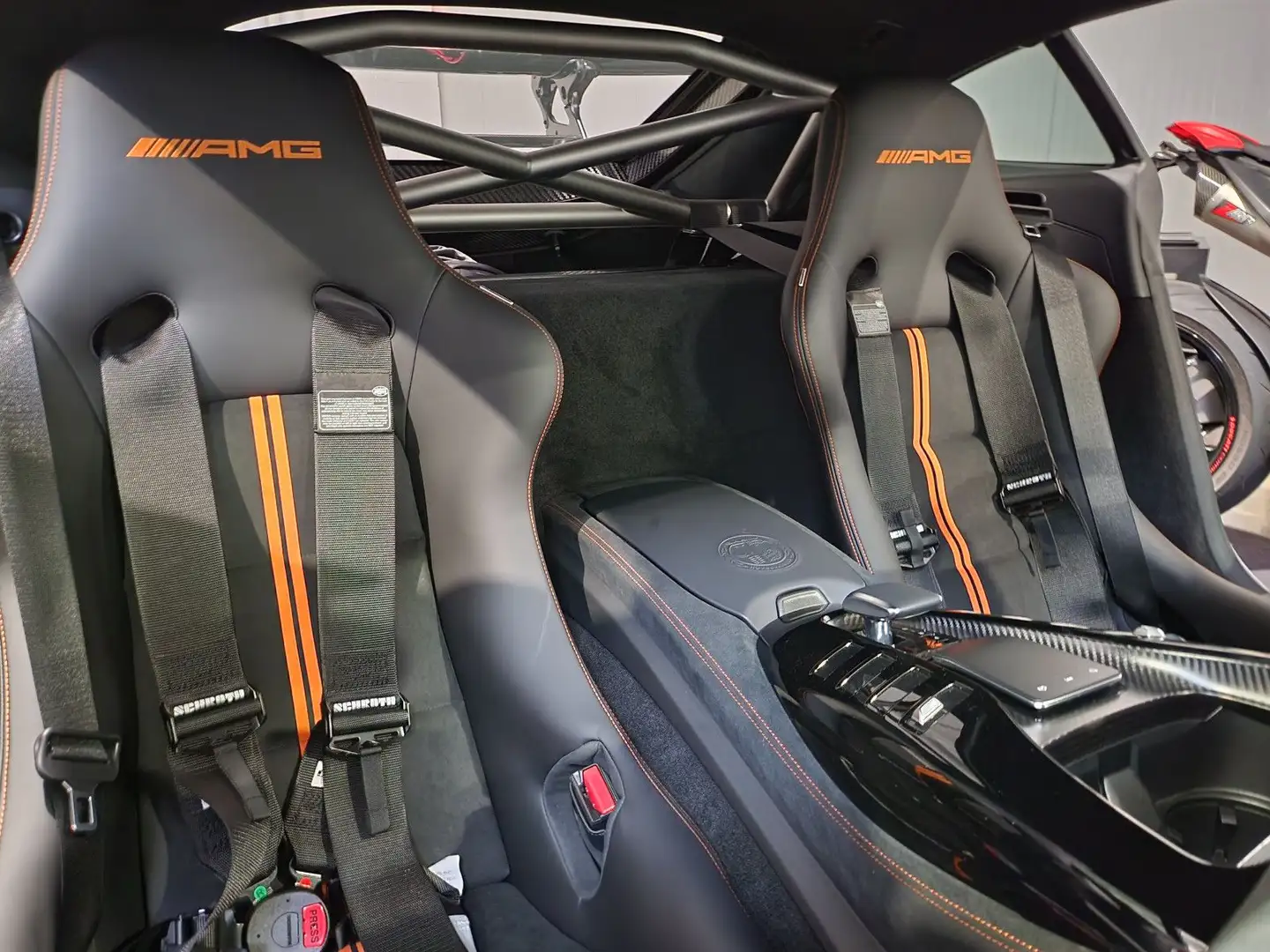 Mercedes-Benz AMG GT Black Series Argent - 2