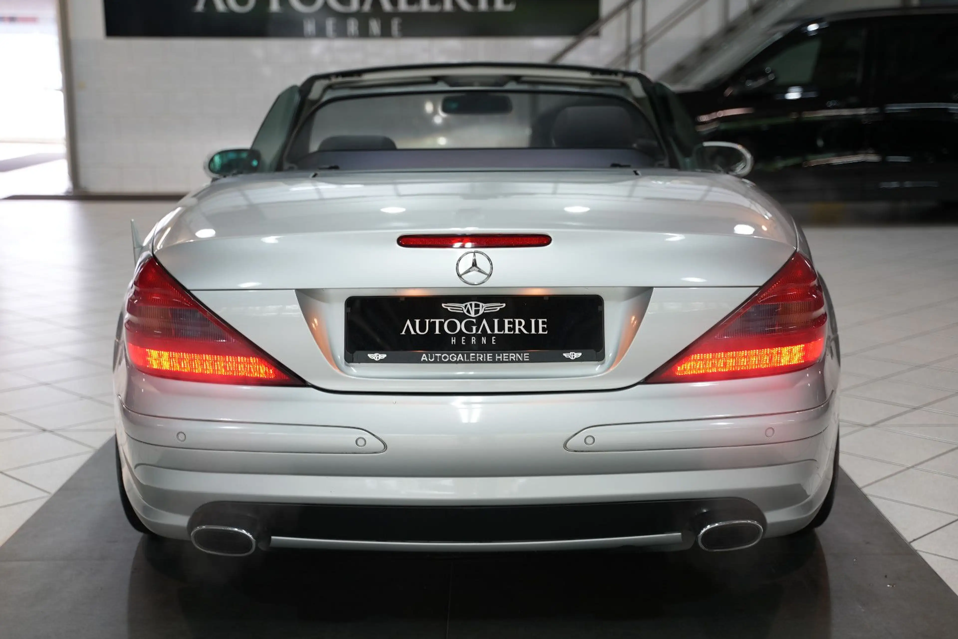 Mercedes-Benz SL 500 *2.HAND*SCHECKHEFT*AIRMATIC*MEMORY*SITZBEL — photo 5