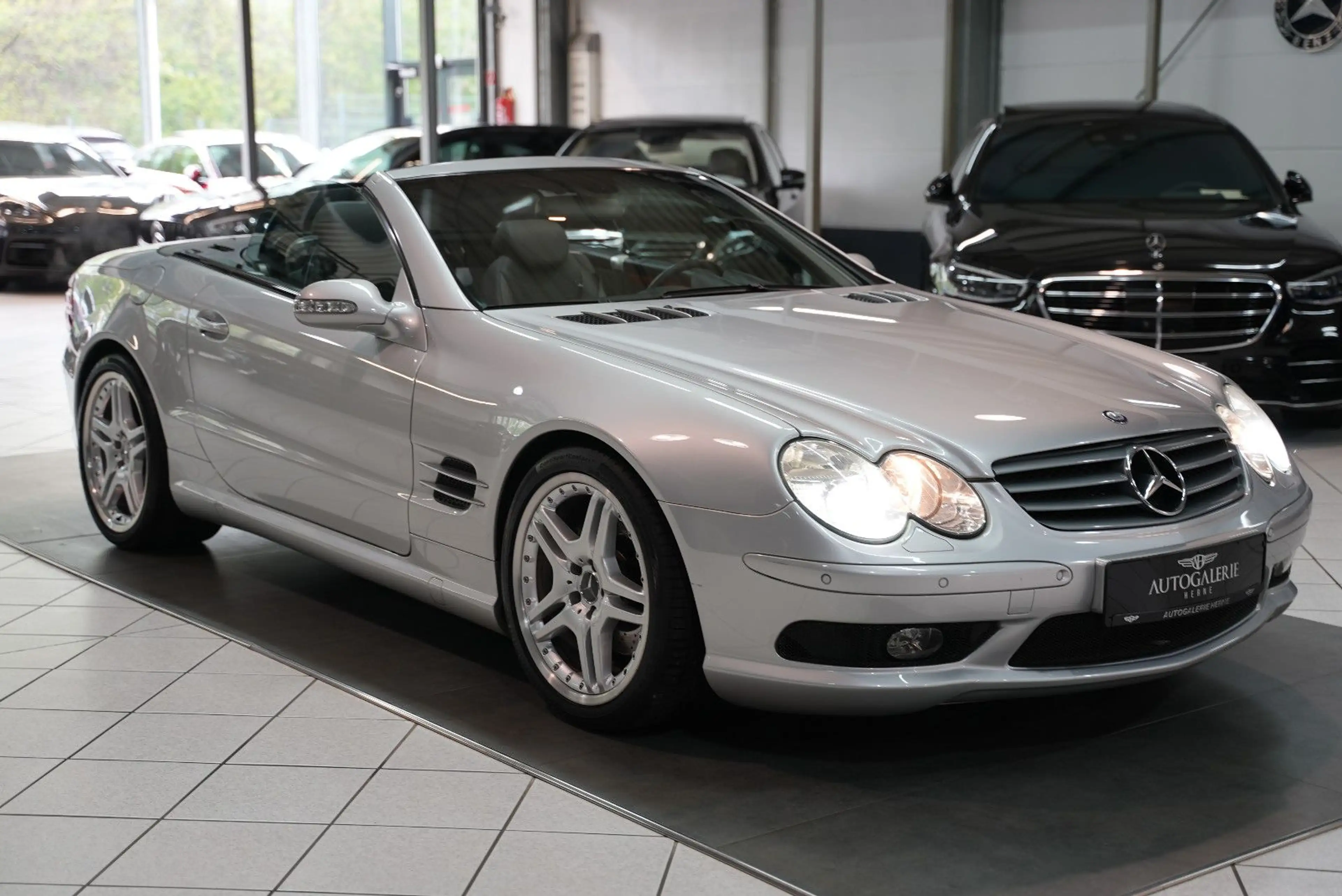 Mercedes-Benz SL 500 *2.HAND*SCHECKHEFT*AIRMATIC*MEMORY*SITZBEL — photo 3