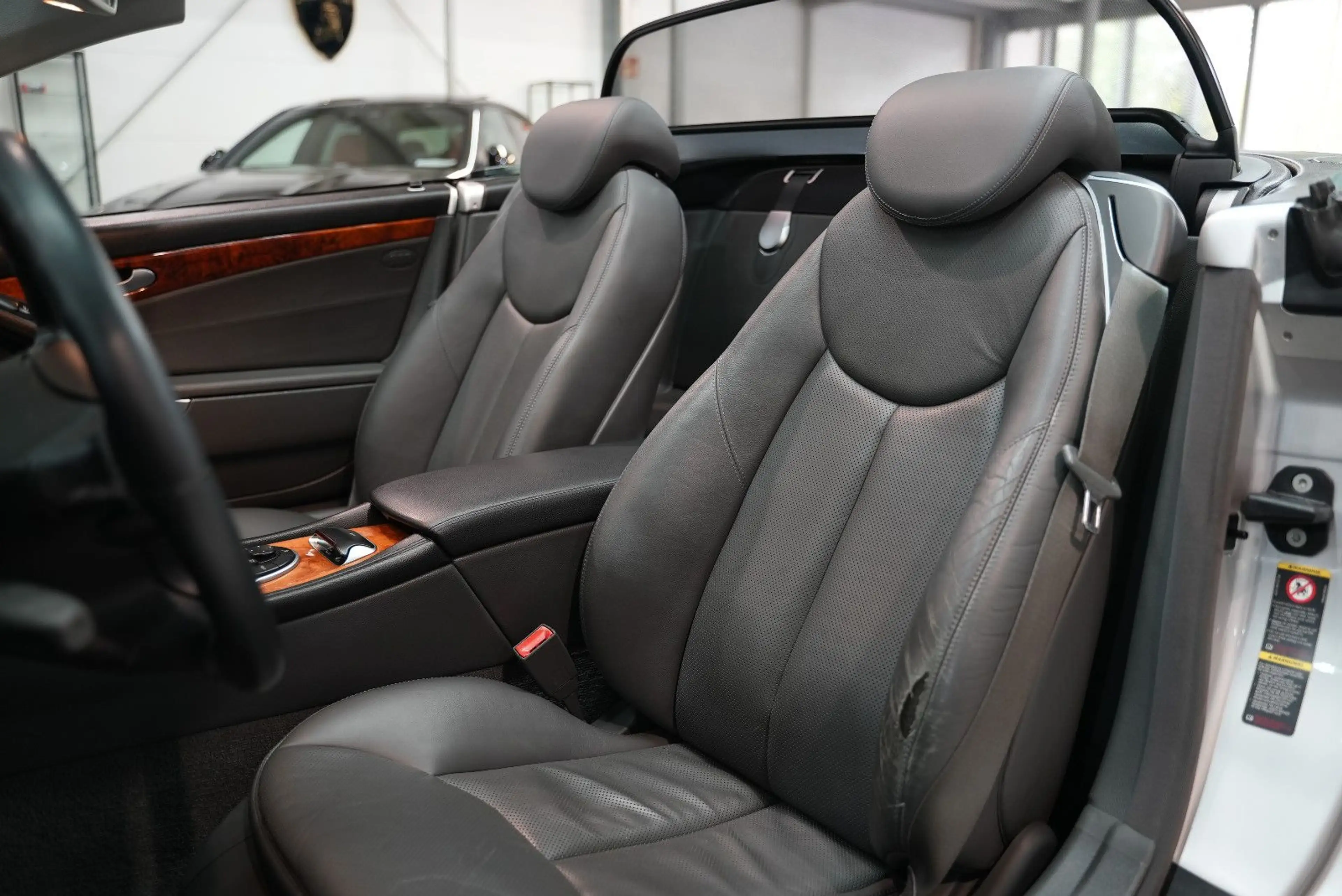 Mercedes-Benz SL 500 *2.HAND*SCHECKHEFT*AIRMATIC*MEMORY*SITZBEL — photo 13