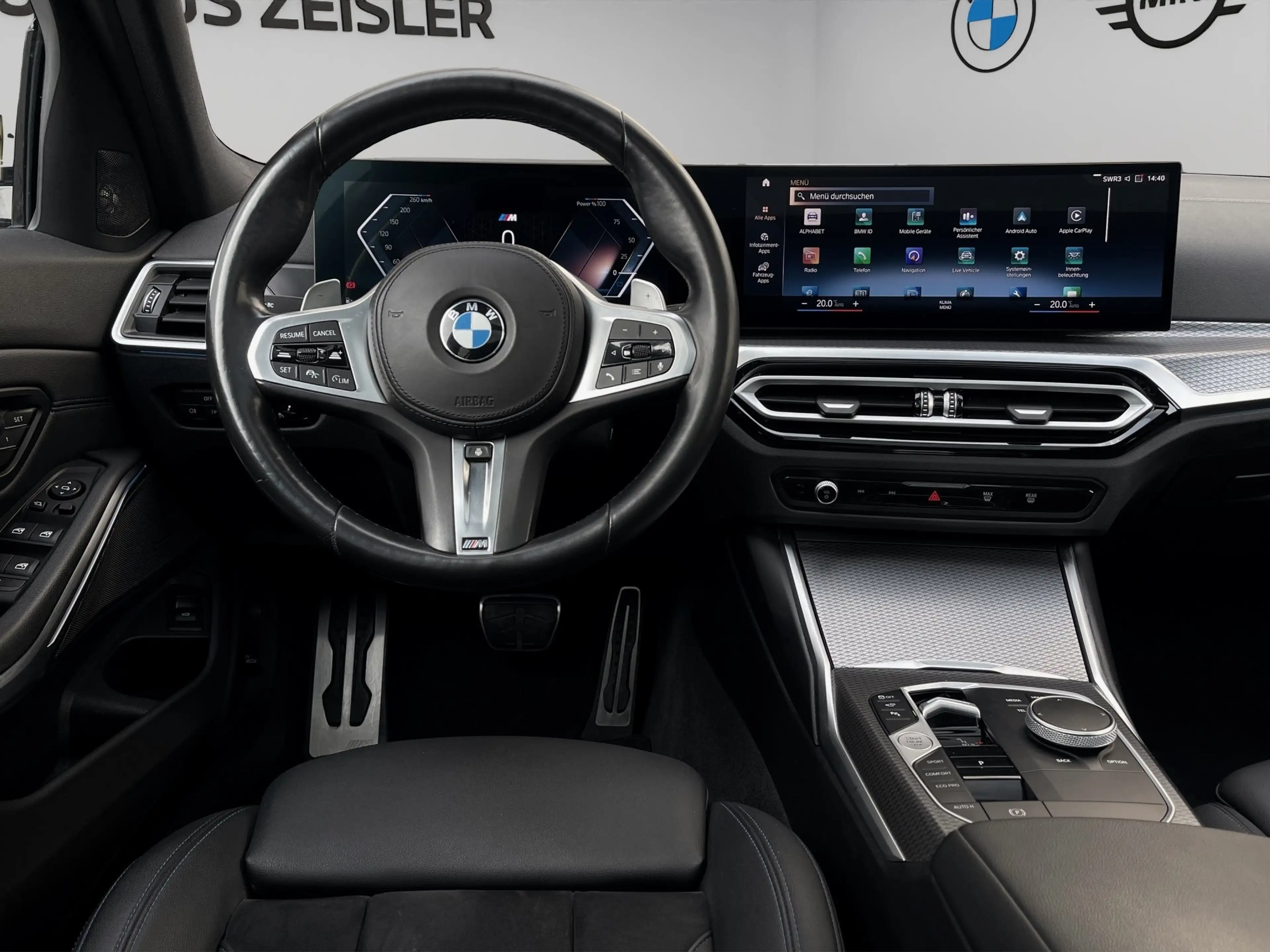 BMW 340 M340i xDrive Touring — photo 11
