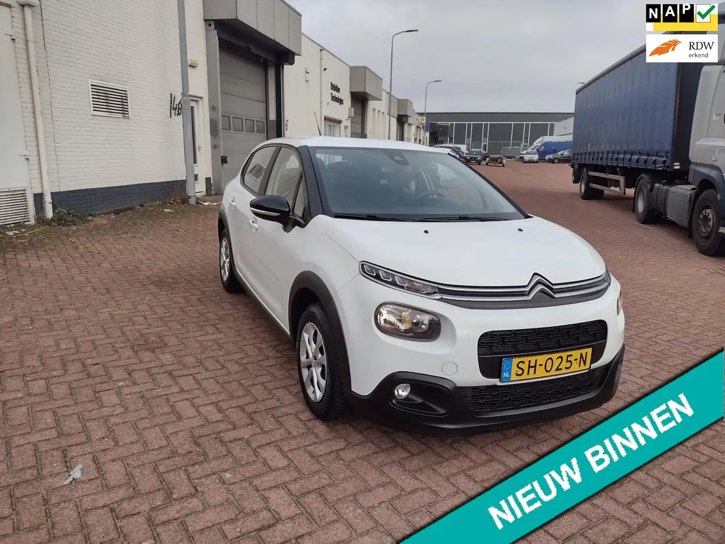Citroen C3 1.2 PureTech Feel MOOIE AUTO BEL 0619590613 5 DRS Blanc - 1