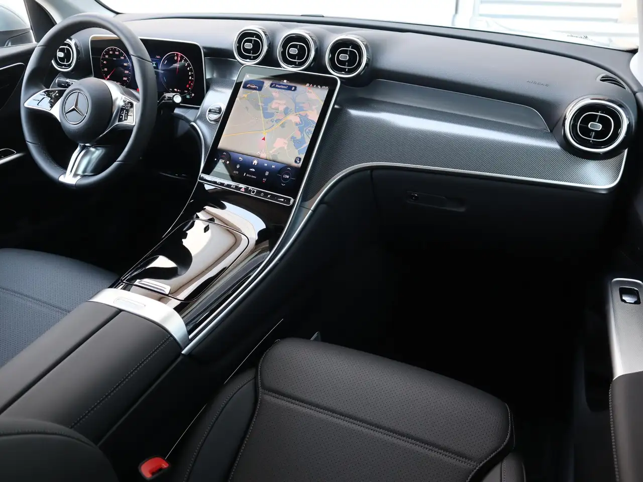 Mercedes-Benz GLC 2026