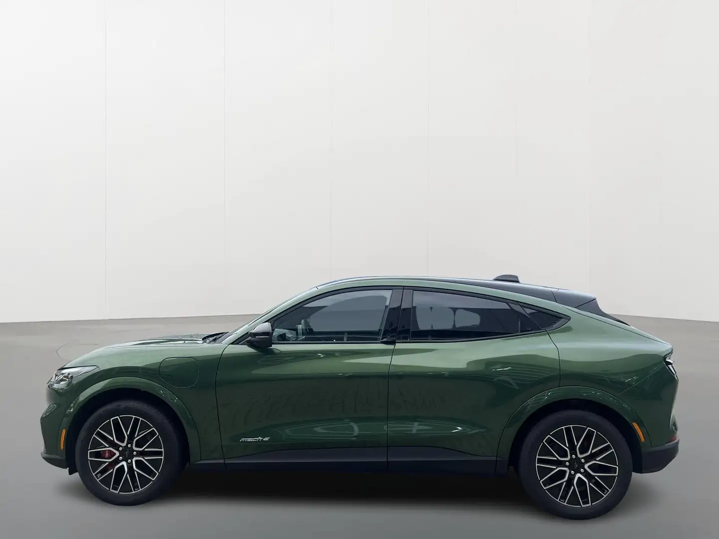 Ford Mustang Mach-E Extended Premium RWD 88 kWh | Achteruitrijcamera | - 2