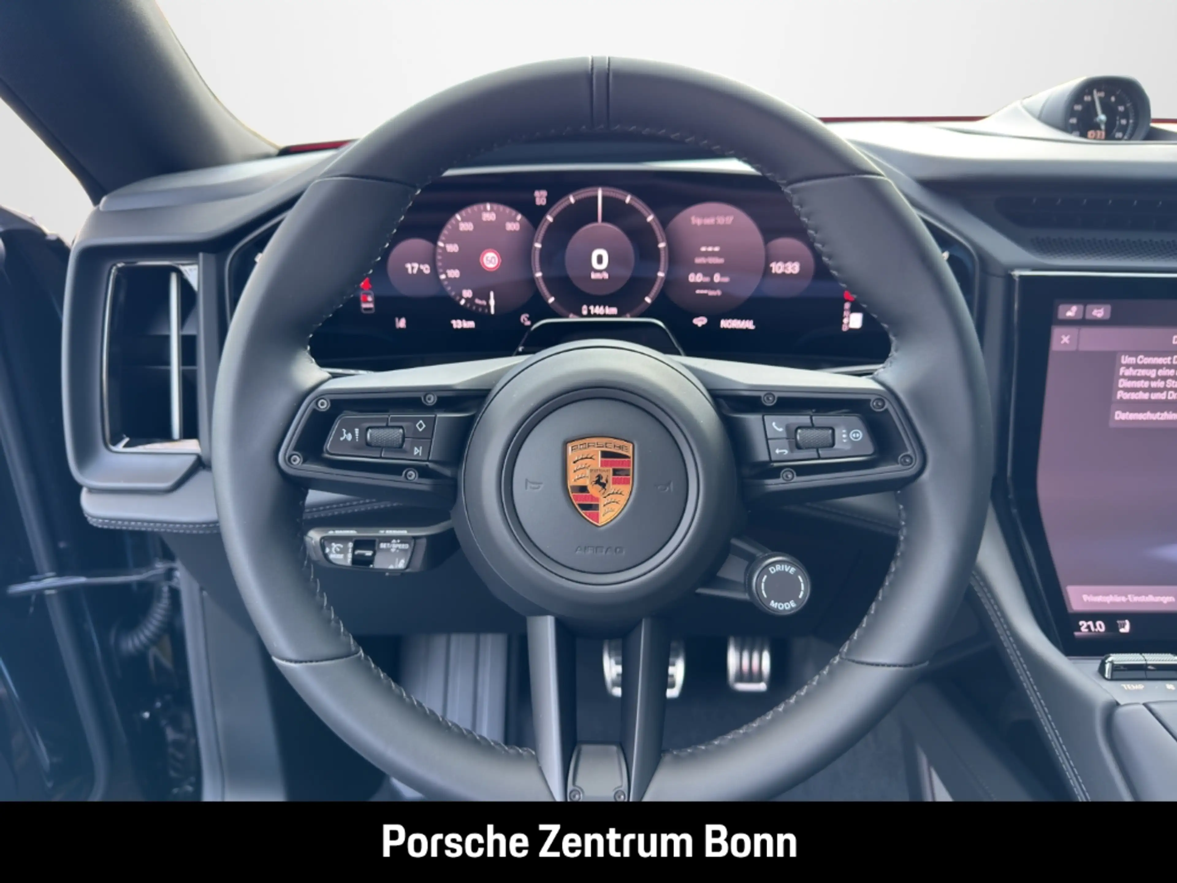 Porsche Cayenne Coupe Electric — photo 10