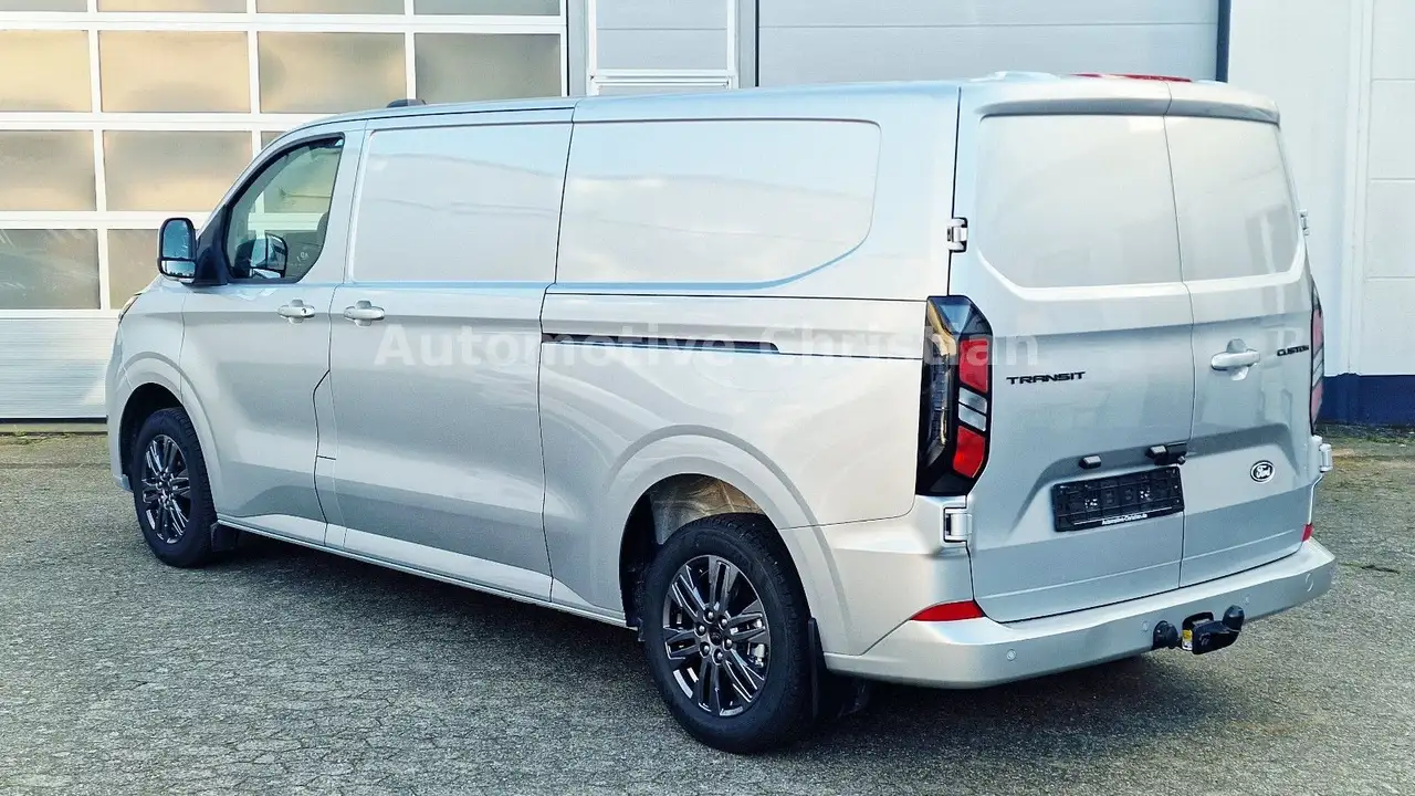 Ford Transit Custom MultiCab LIMITED 170 L2 AUT/5Sitz 8