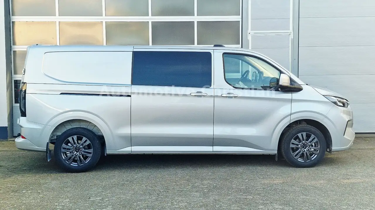Ford Transit Custom MultiCab LIMITED 170 L2 AUT/5Sitz 5
