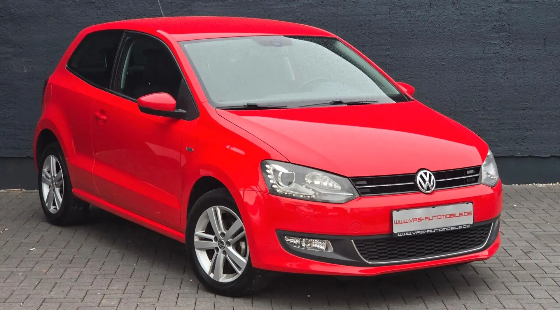 Volkswagen Polo V Life Tüv neu*Sitzheizung*Xenon* Rosso - 2