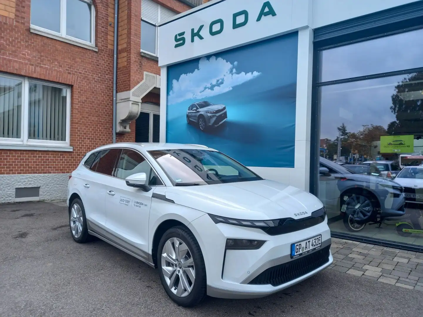 Skoda Enyaq 85 Lounge 210kW Head-Up, CANTON, MATRIX Weiß - 1