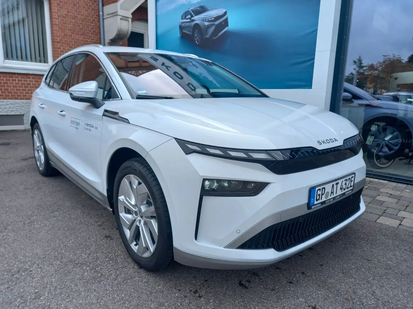 Skoda Enyaq 85 Lounge 210kW Head-Up, CANTON, MATRIX Weiß - 2