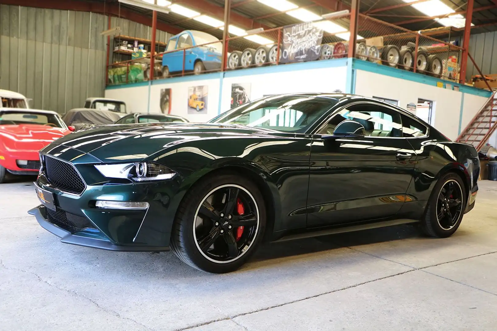 Ford Mustang Mustang Fastback V8 5.0 Bullitt Verde - 2