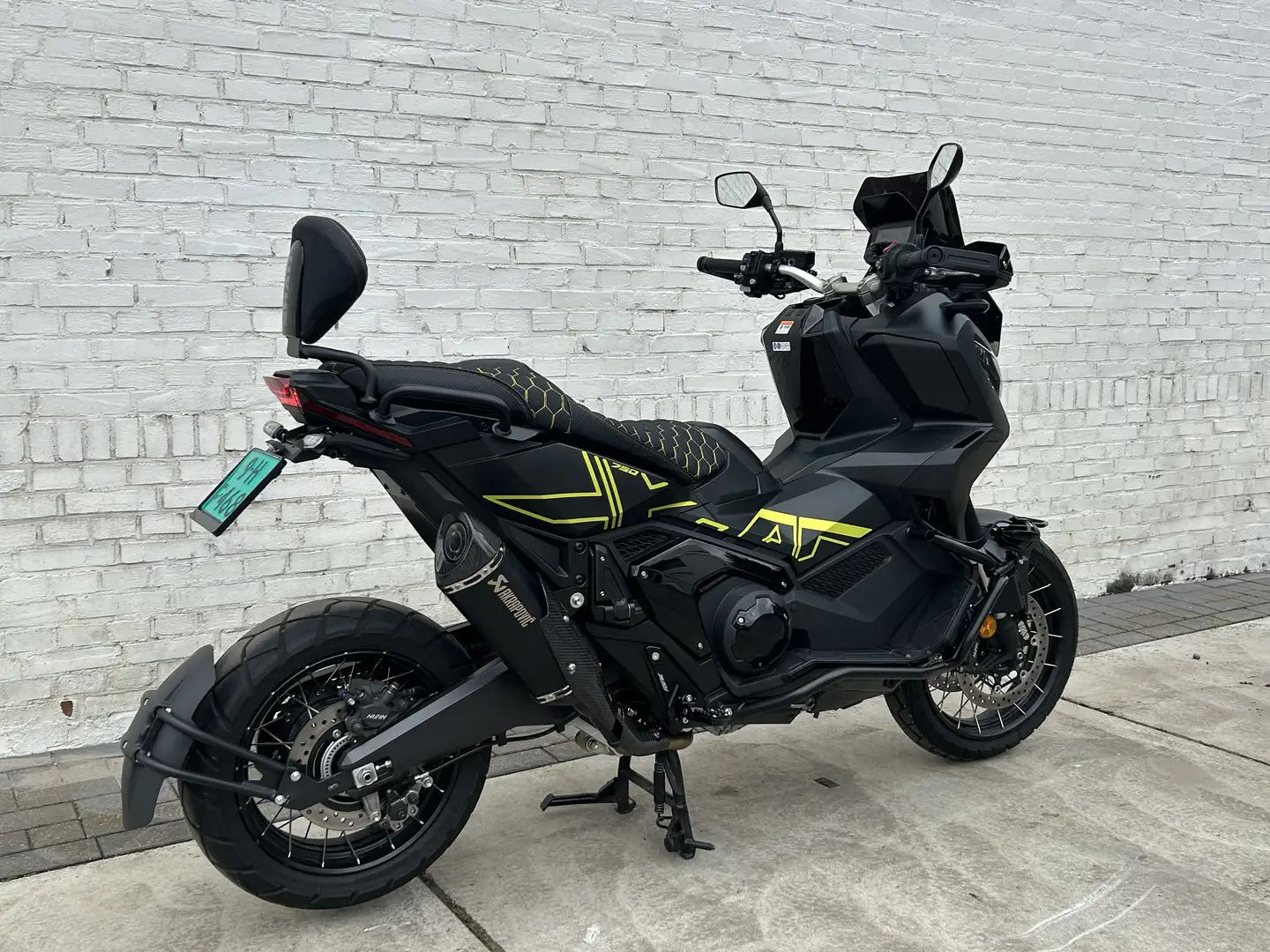 Honda X-ADV x adv 750 Zwart - 2