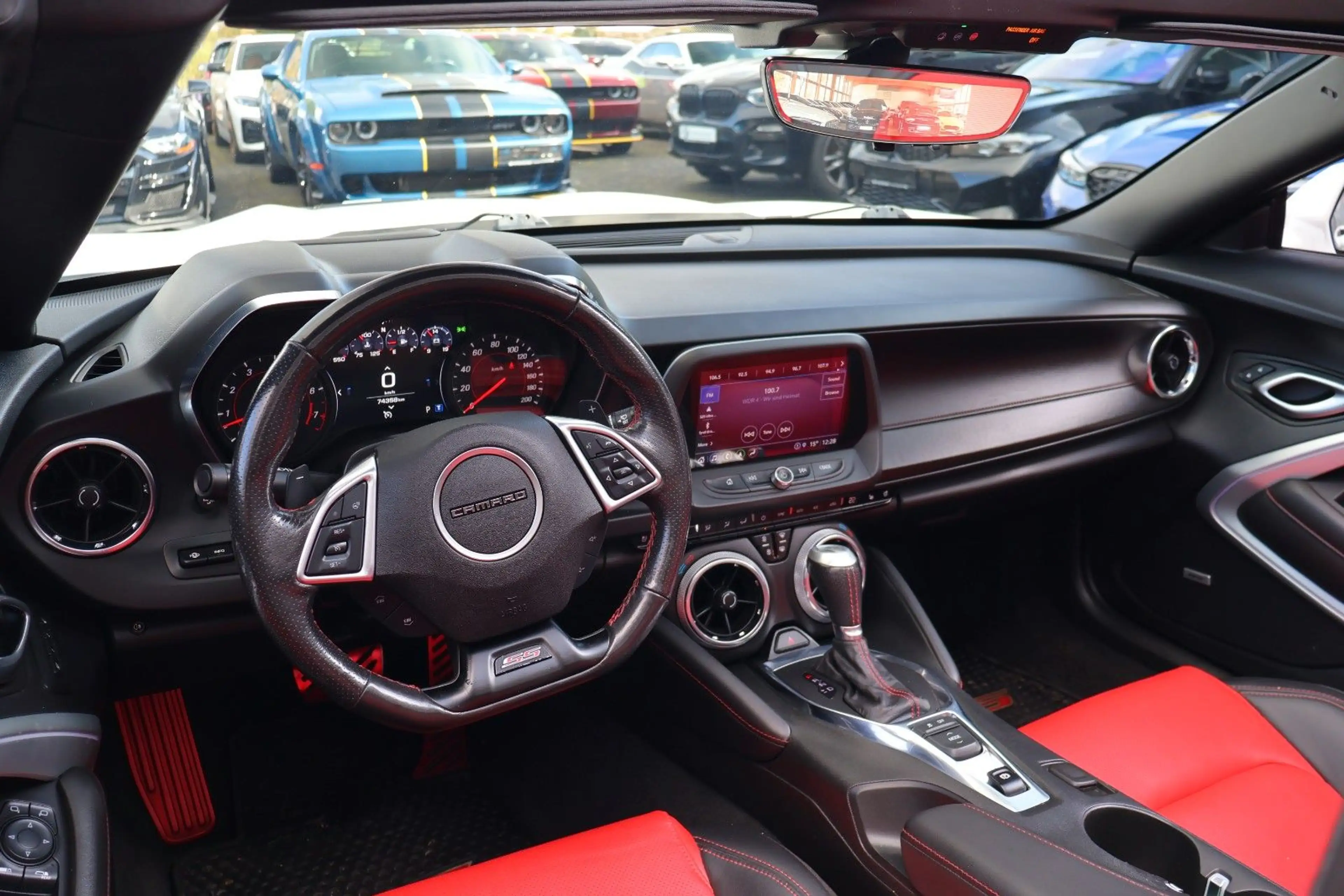Chevrolet Camaro SS V8 6.2L/HUD/KAMERA/BOSE/CARPLAY — photo 15