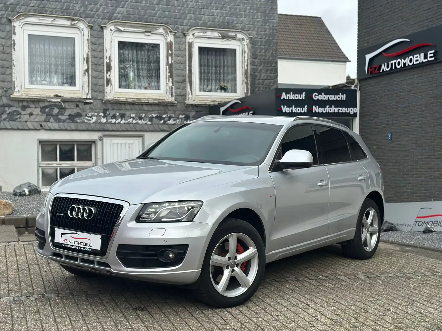 Audi Q5 3.0 TDI S-LINE Quattro* XENON*LEDER*NAVI*AHK* Silber - 2