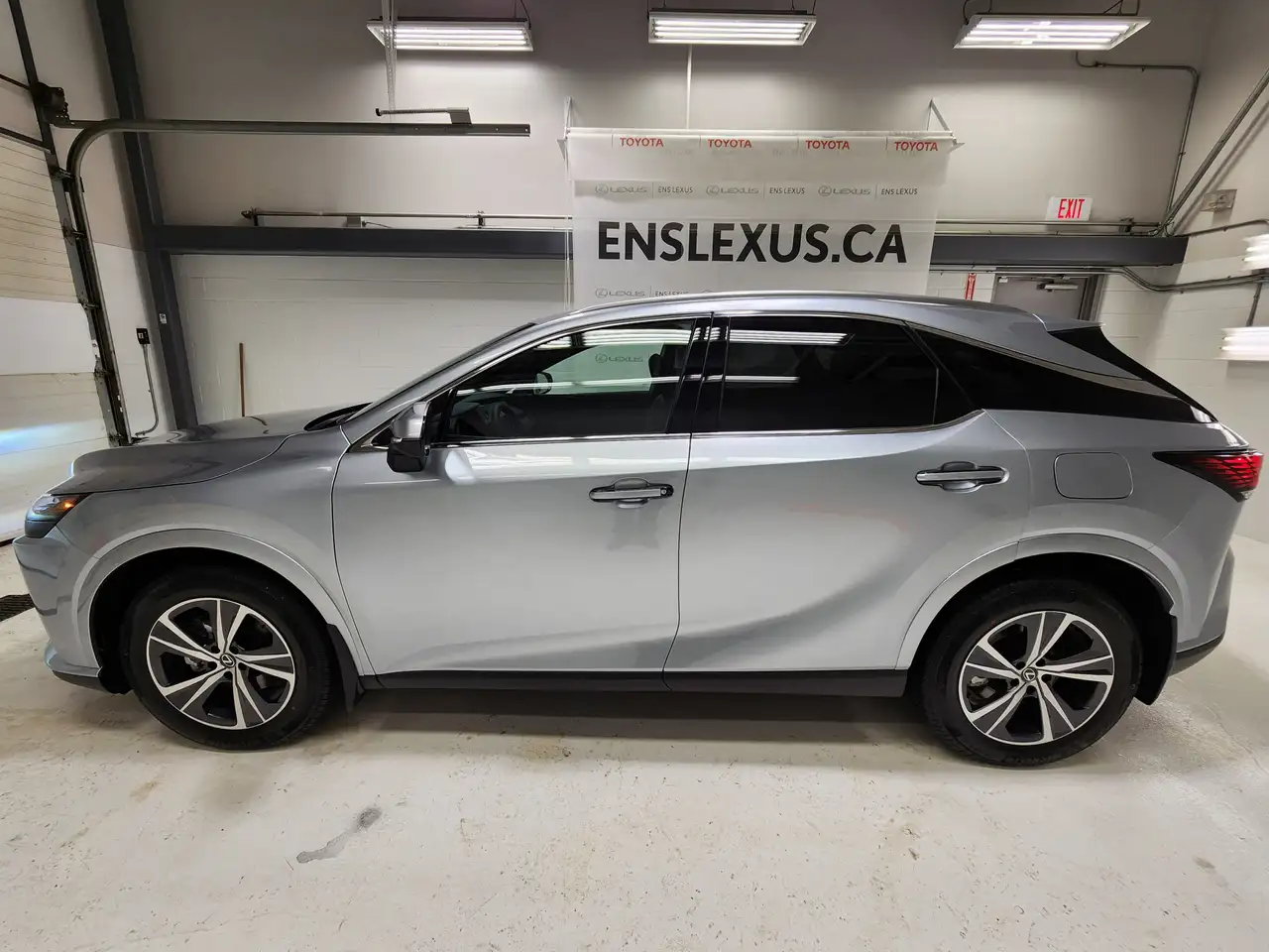 Lexus RX снимка Lexus RX
