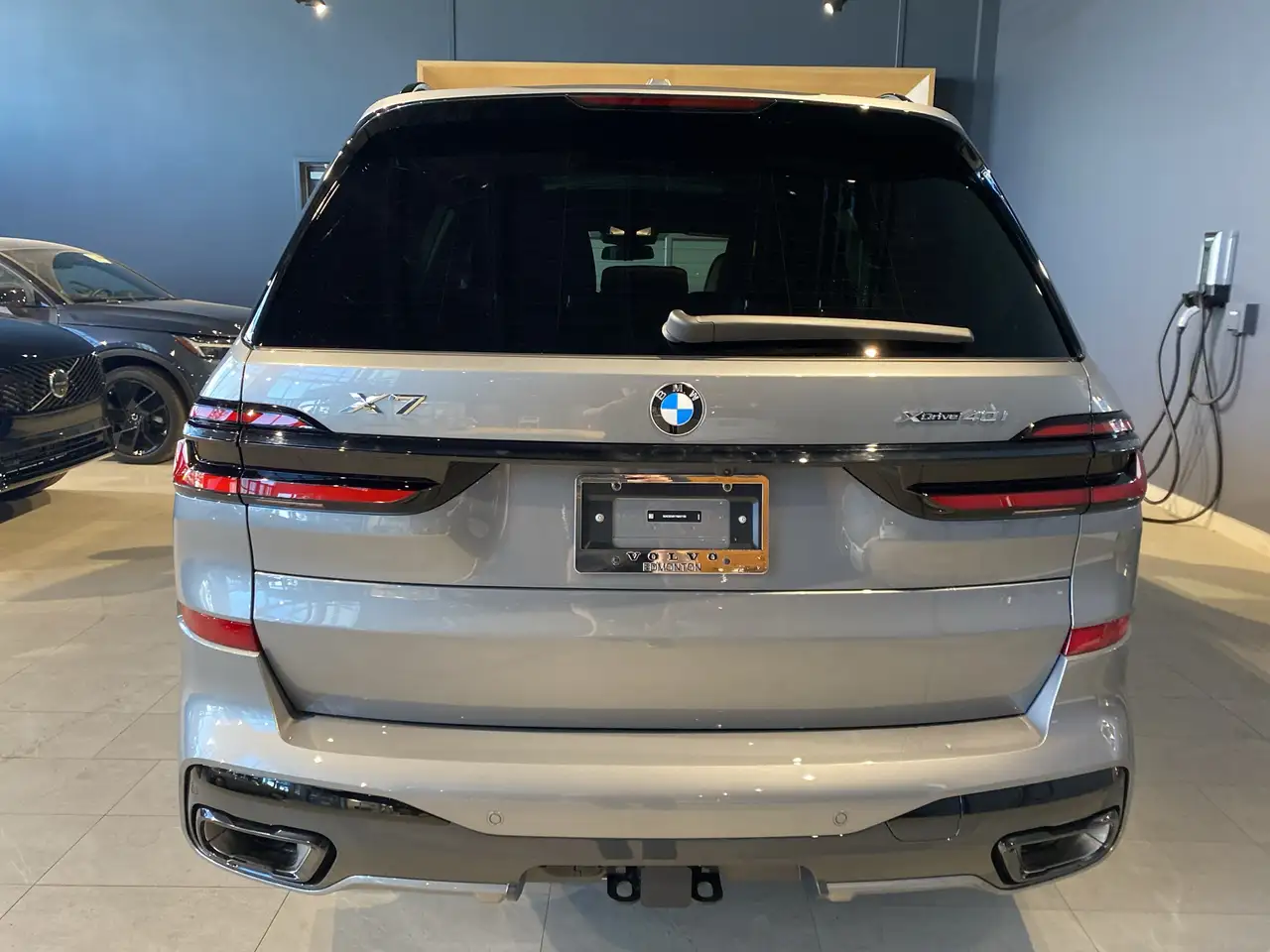 BMW X7 снимка BMW X7