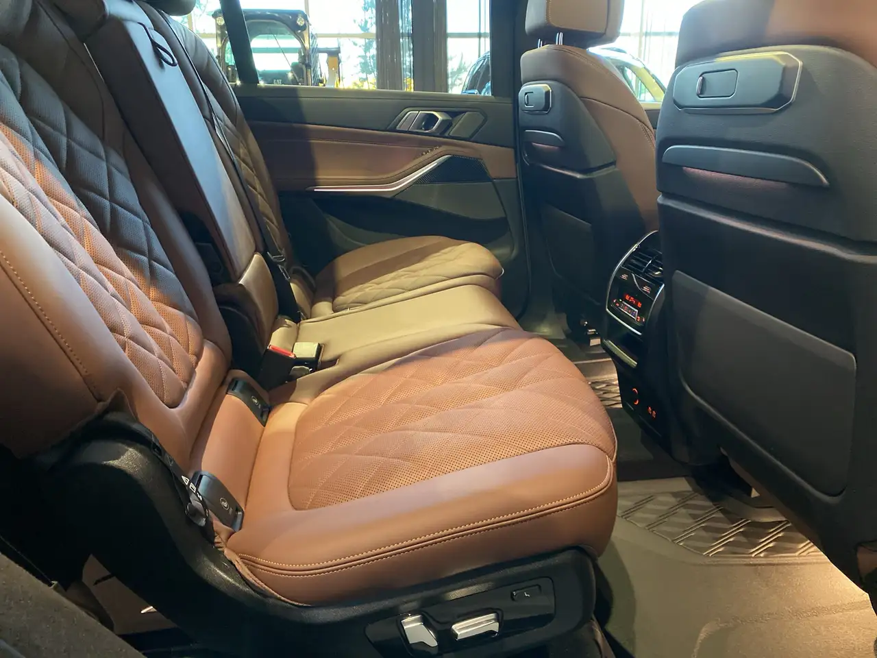 BMW X7 снимка BMW X7
