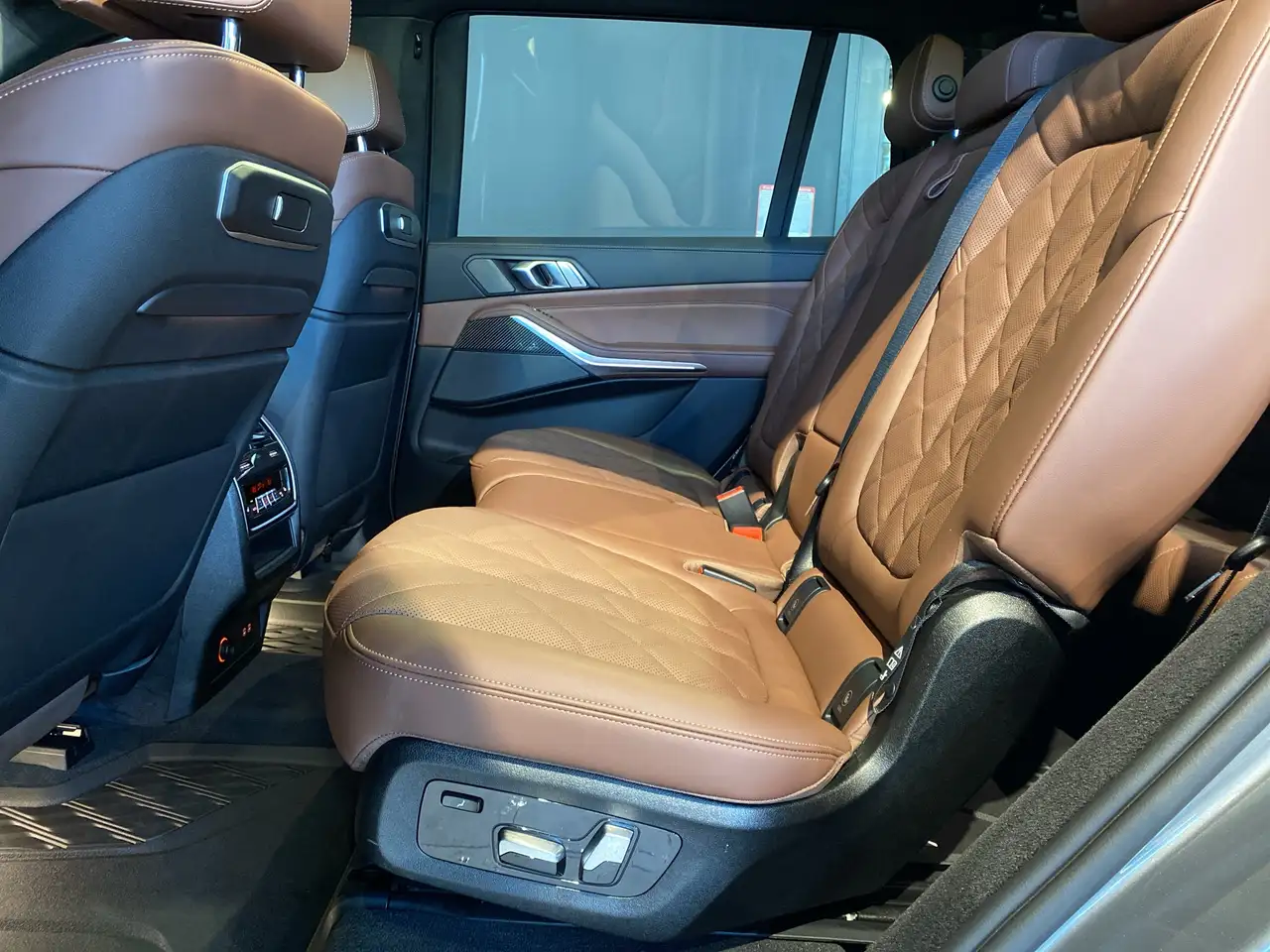 BMW X7 снимка BMW X7