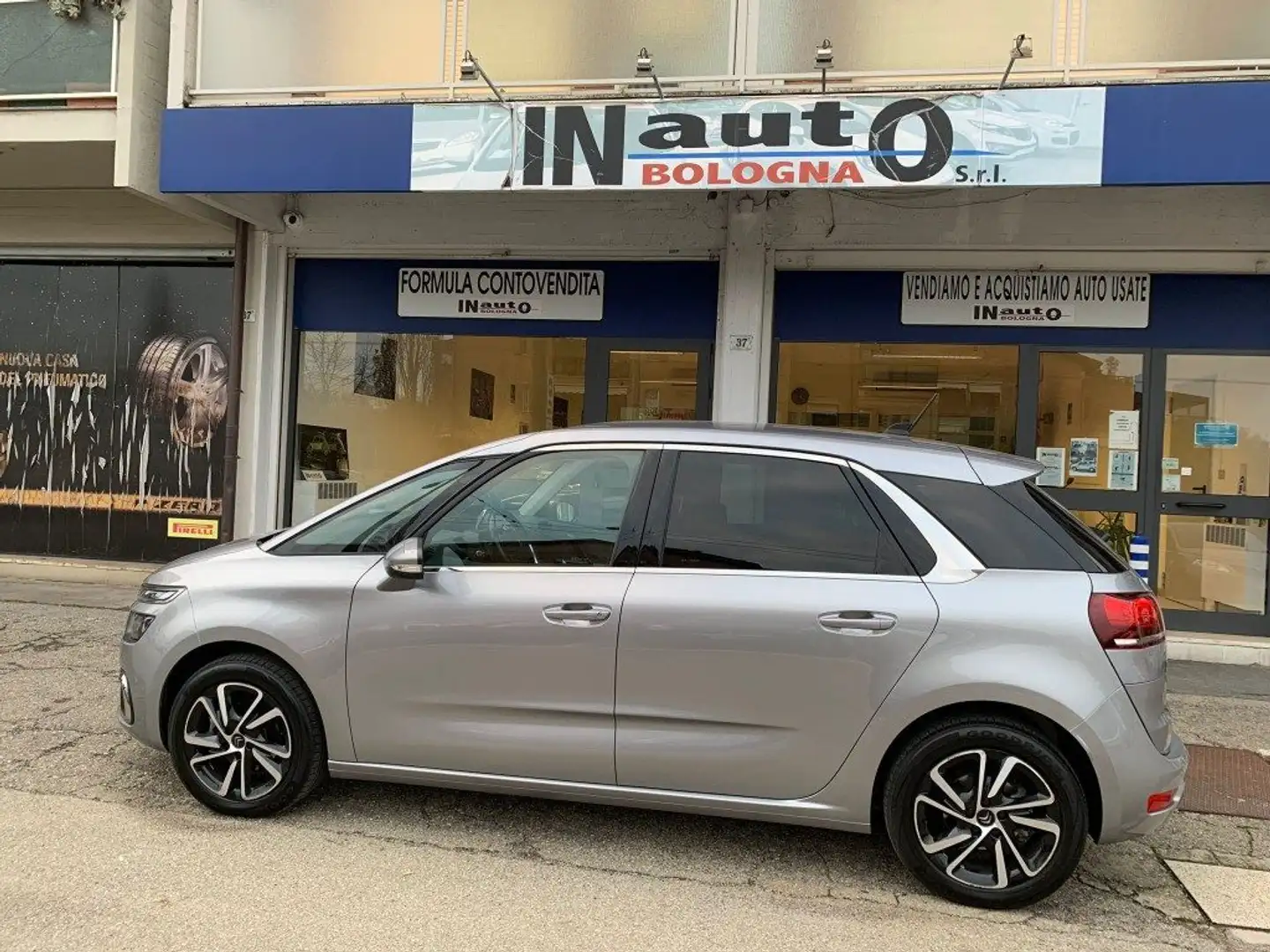 Citroen C4 SpaceTourer BlueHDi 130 S&S EAT8 Live full opt COME NUOVO Argento - 2
