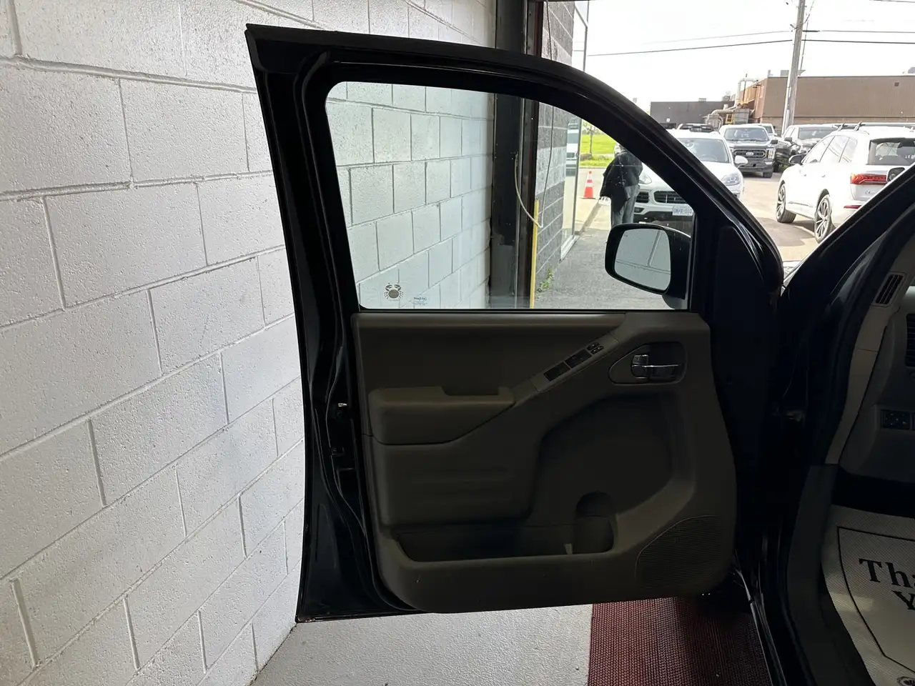 Nissan Frontier снимка Nissan Frontier