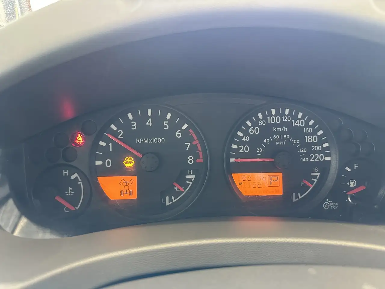 Nissan Frontier снимка Nissan Frontier