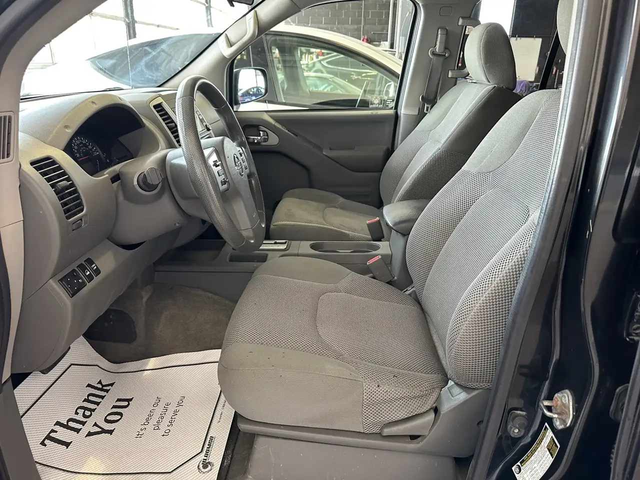 Nissan Frontier снимка Nissan Frontier