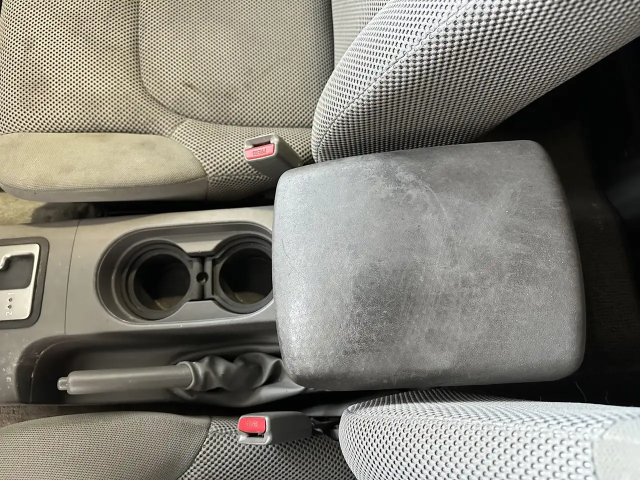 Nissan Frontier снимка Nissan Frontier