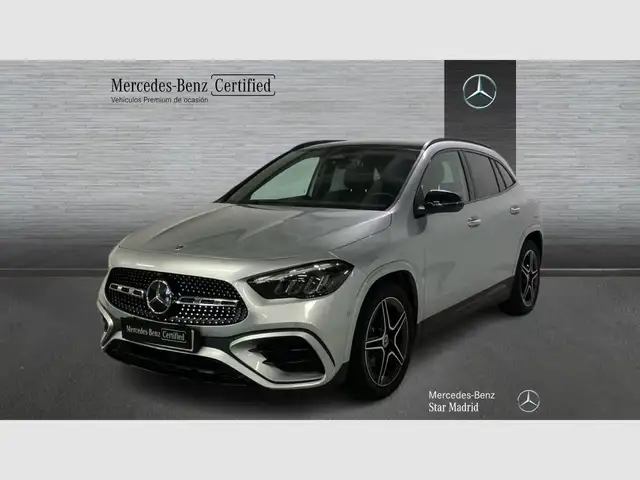 Mercedes-Benz GLA 200 d[0-805+0-055]