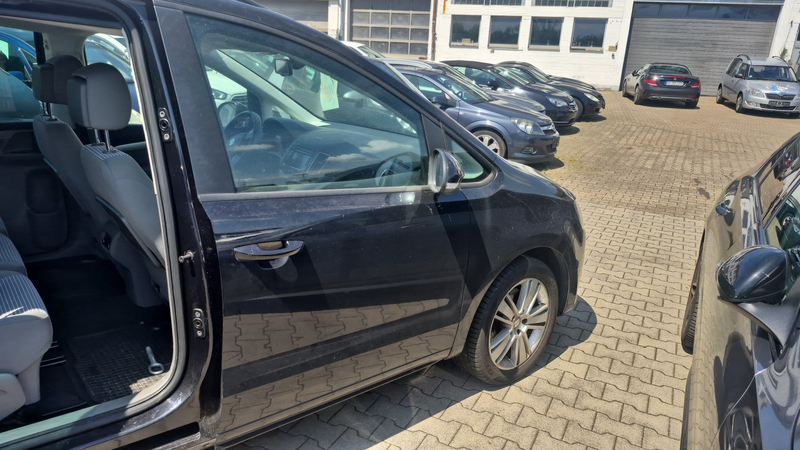 SEAT Alhambra Alhambra Diesel 2.0 TDI Ecomotive Style — photo 3