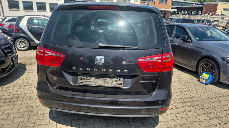 SEAT Alhambra Alhambra Diesel 2.0 TDI Ecomotive Style — photo 9