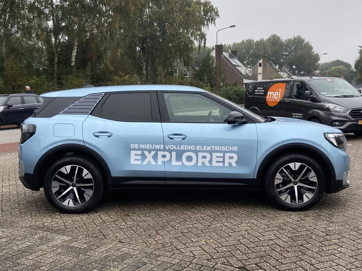 Ford Explorer Style Standard Range RWD 52 kWh 170pk  Artic Blue Blauw - 2