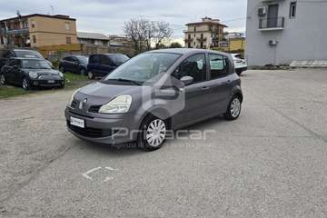 Modus 1.2 16V Attractive