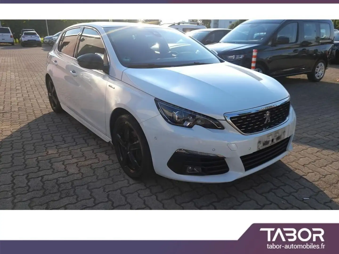 Peugeot 308 1.5 BlueHDi 130 Aut. Allure Pano Blanc - 2