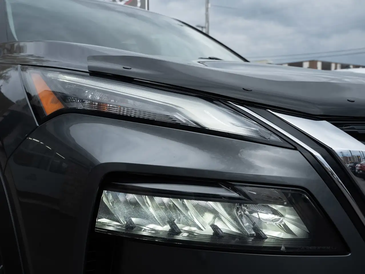 Nissan Rogue снимка Nissan Rogue
