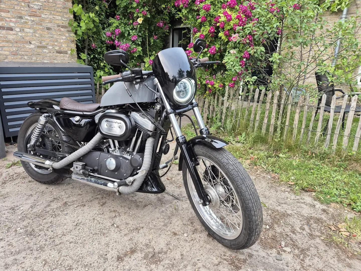 Harley-Davidson Sportster 1200 Szary - 1