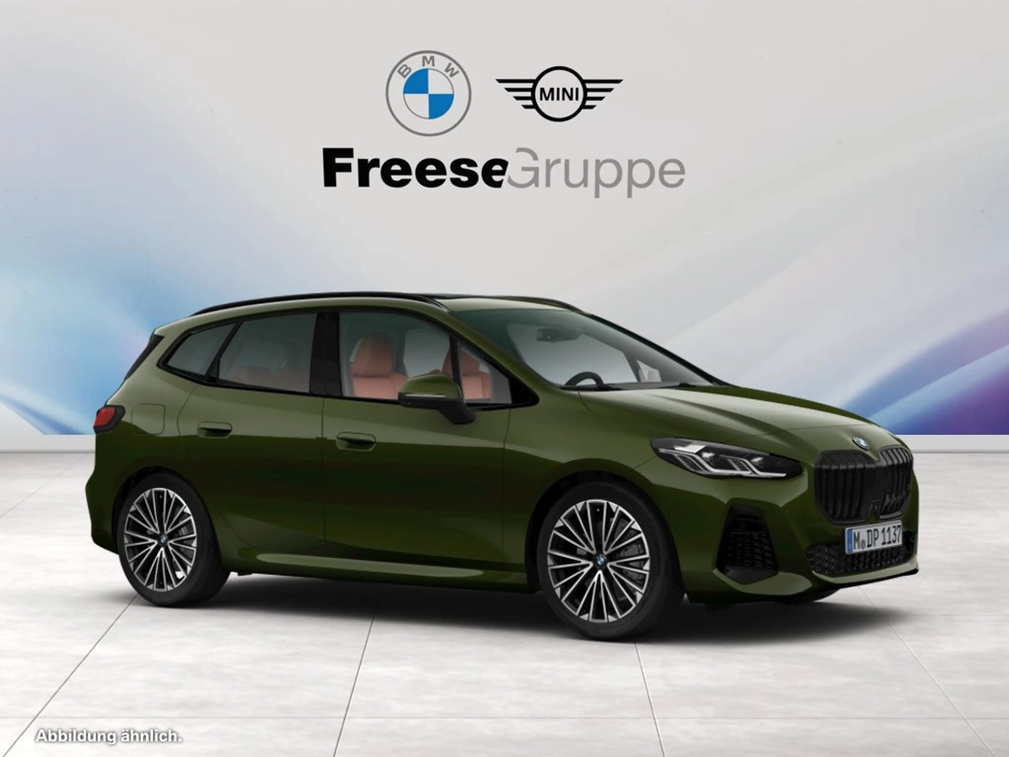 BMW 223 i xDrive — photo 9