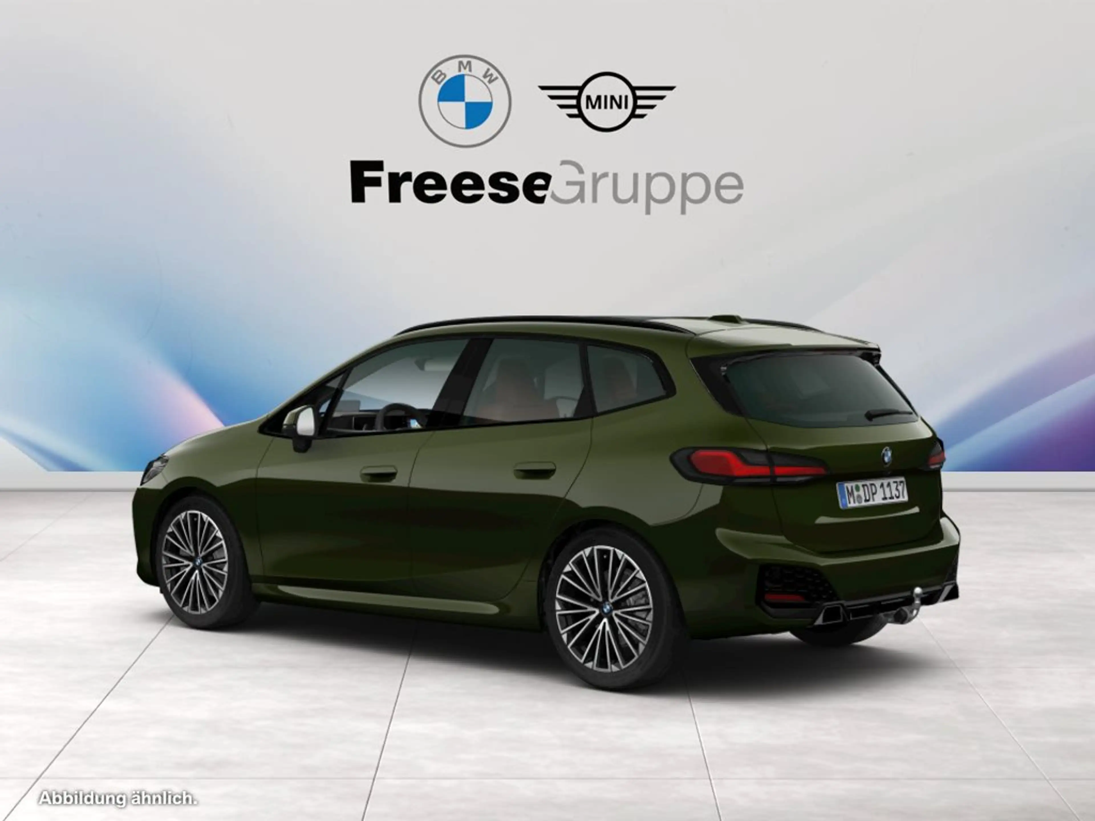 BMW 223 i xDrive — photo 6