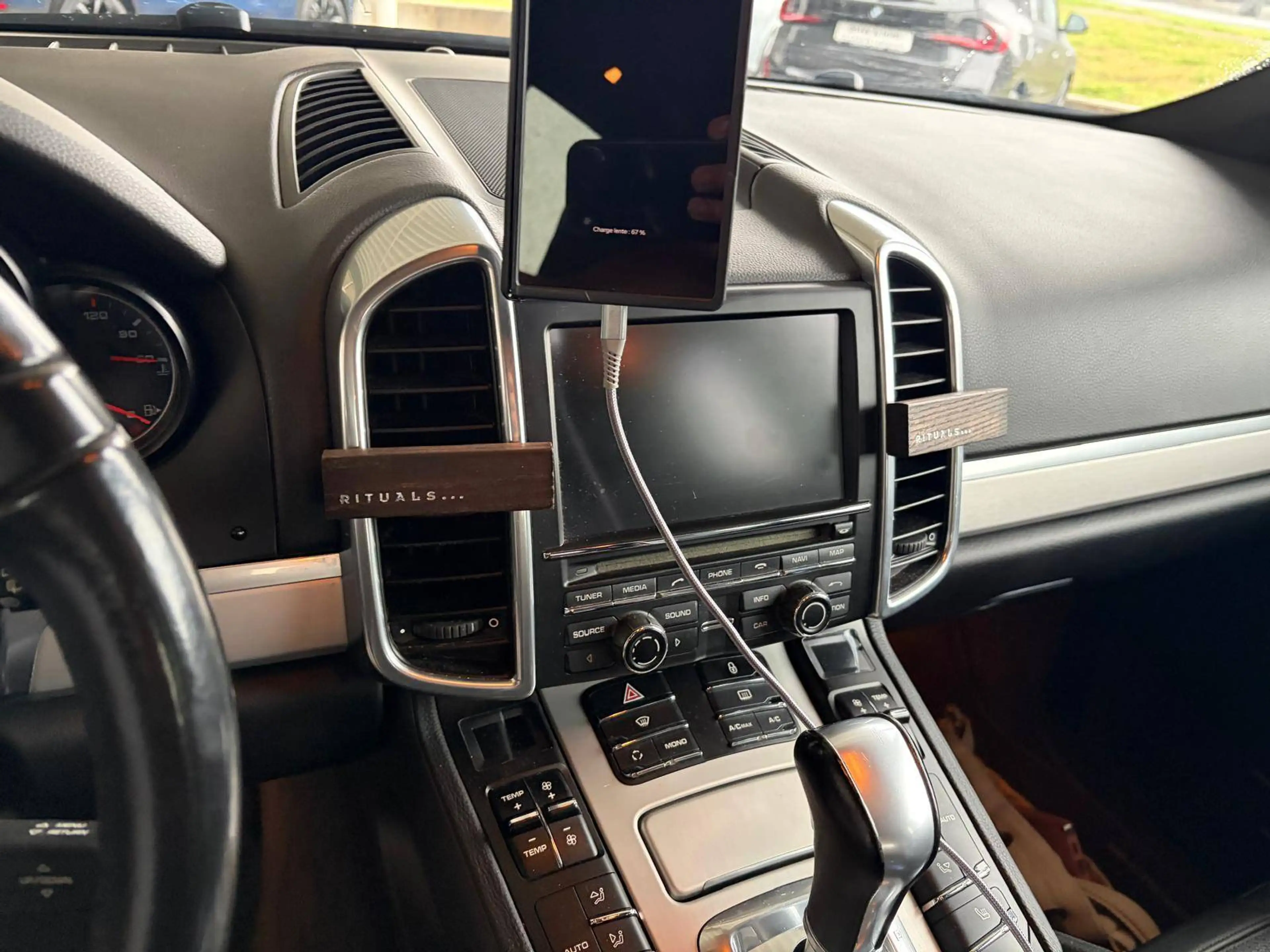 Porsche Cayenne Cayenne 3.0 D V6 Tiptronic S / TOIT PANO/ ETAT NEUF — photo 13