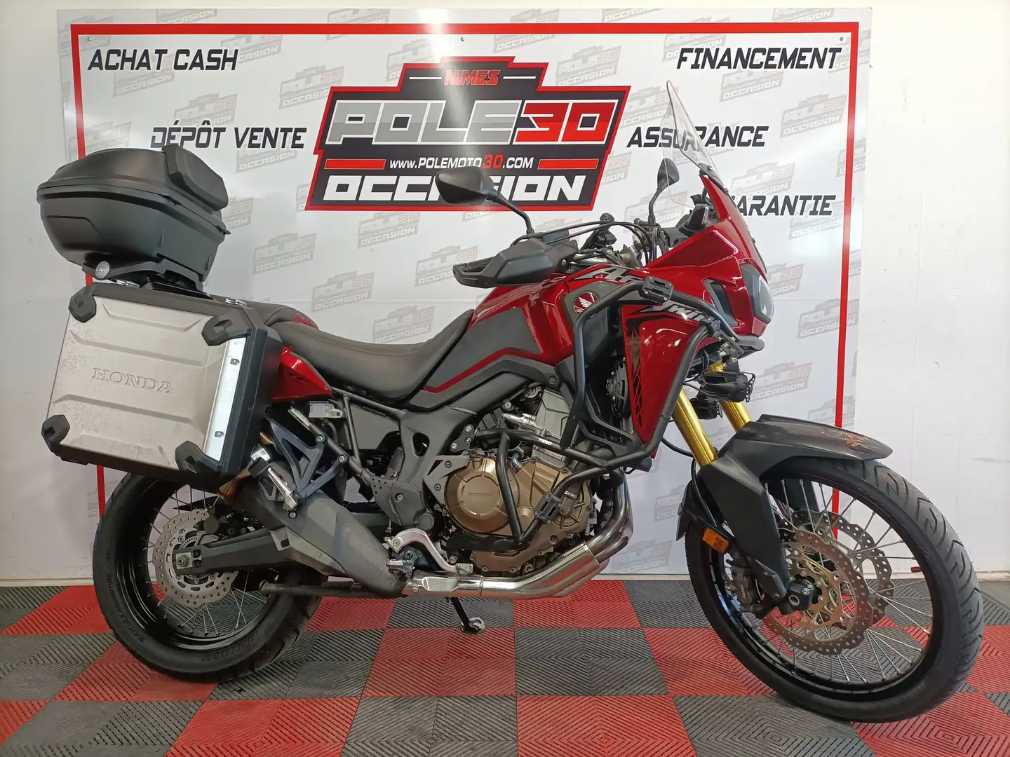 Honda CRF 1000 Rouge - 1