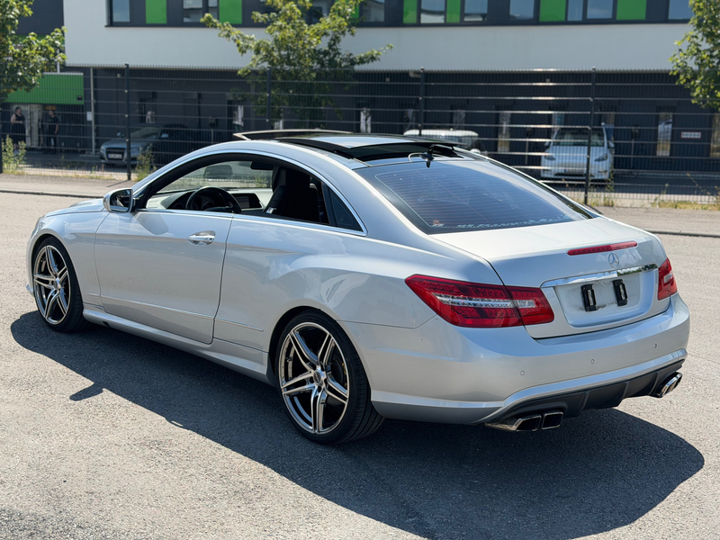 Mercedes-Benz E 350 Coupe CGI Coupe BlueEFFICIENCY 7G-TRONIC Avantgarde — photo 3