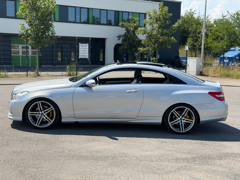 Mercedes-Benz E 350 Coupe CGI Coupe BlueEFFICIENCY 7G-TRONIC Avantgarde — photo 2