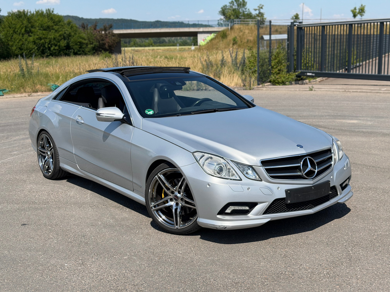 Mercedes-Benz E 350 Coupe CGI Coupe BlueEFFICIENCY 7G-TRONIC Avantgarde