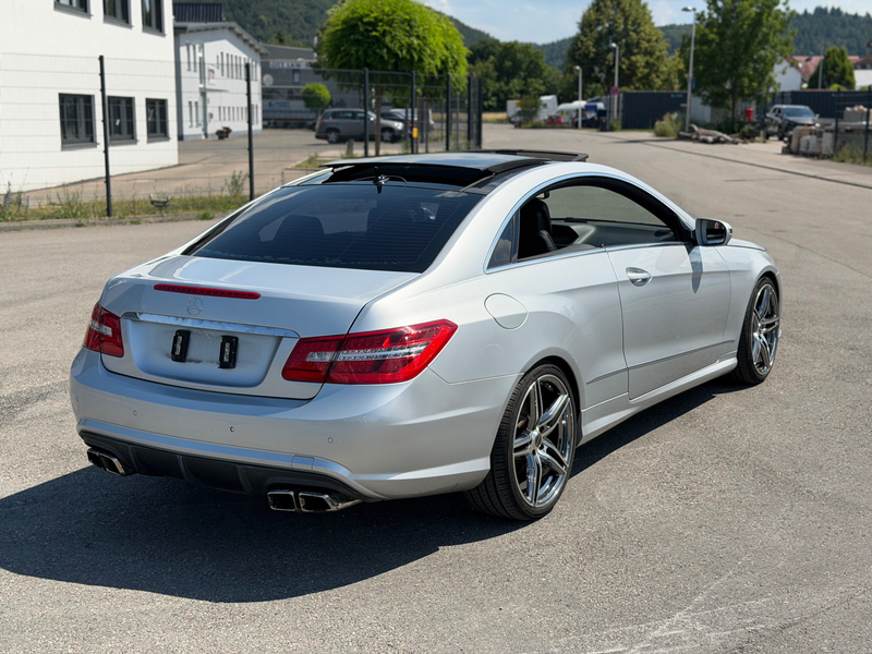Mercedes-Benz E 350 Coupe CGI Coupe BlueEFFICIENCY 7G-TRONIC Avantgarde — photo 5