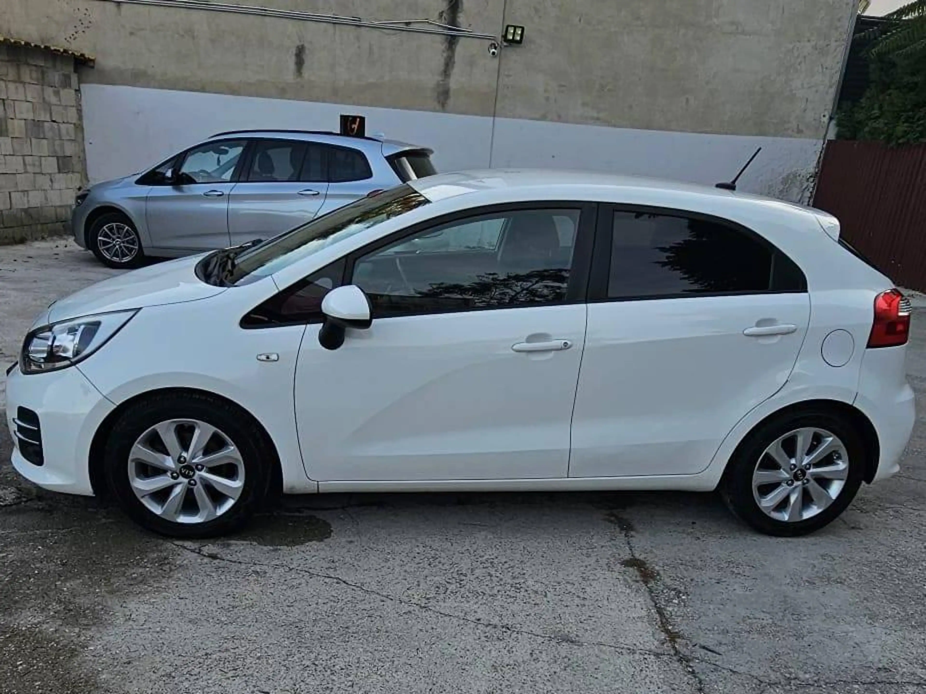 Kia Rio Spirit — photo 3